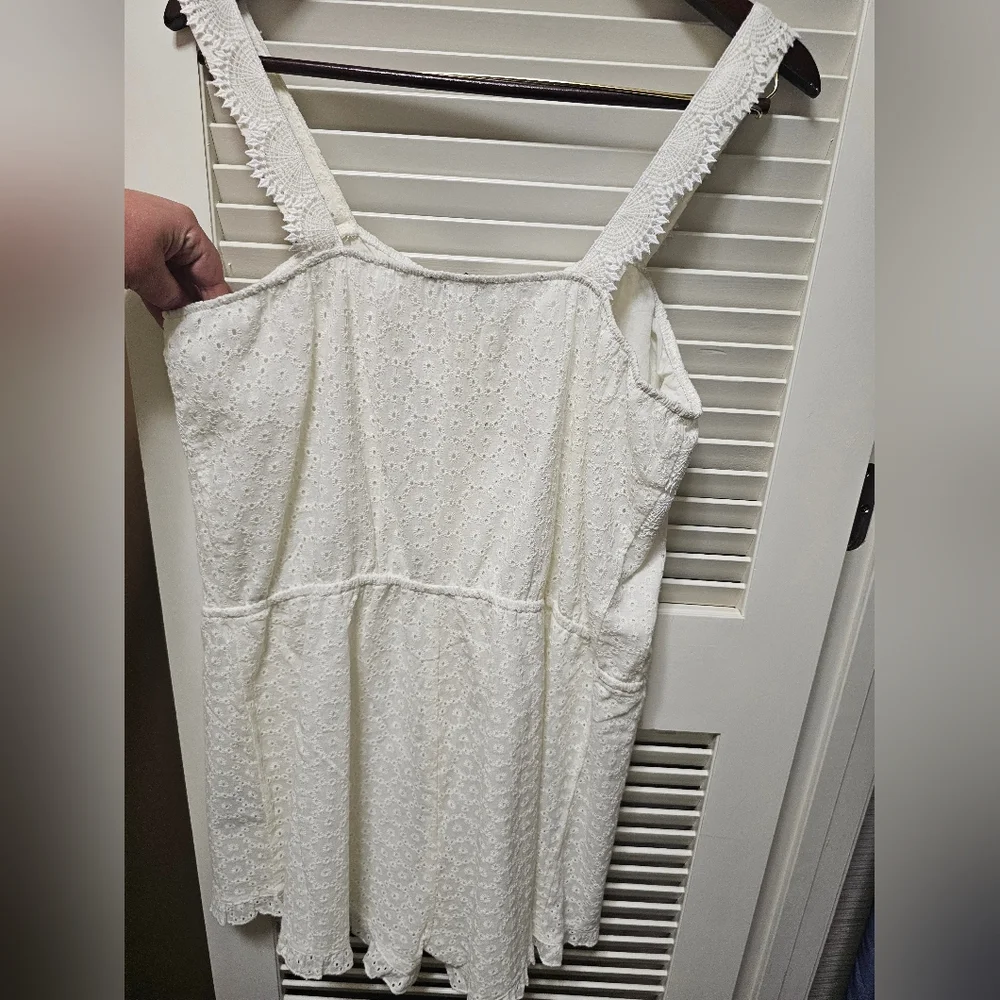 Eyelet Lace Cotton Blend Sperry Romper - Picture 4 of 4